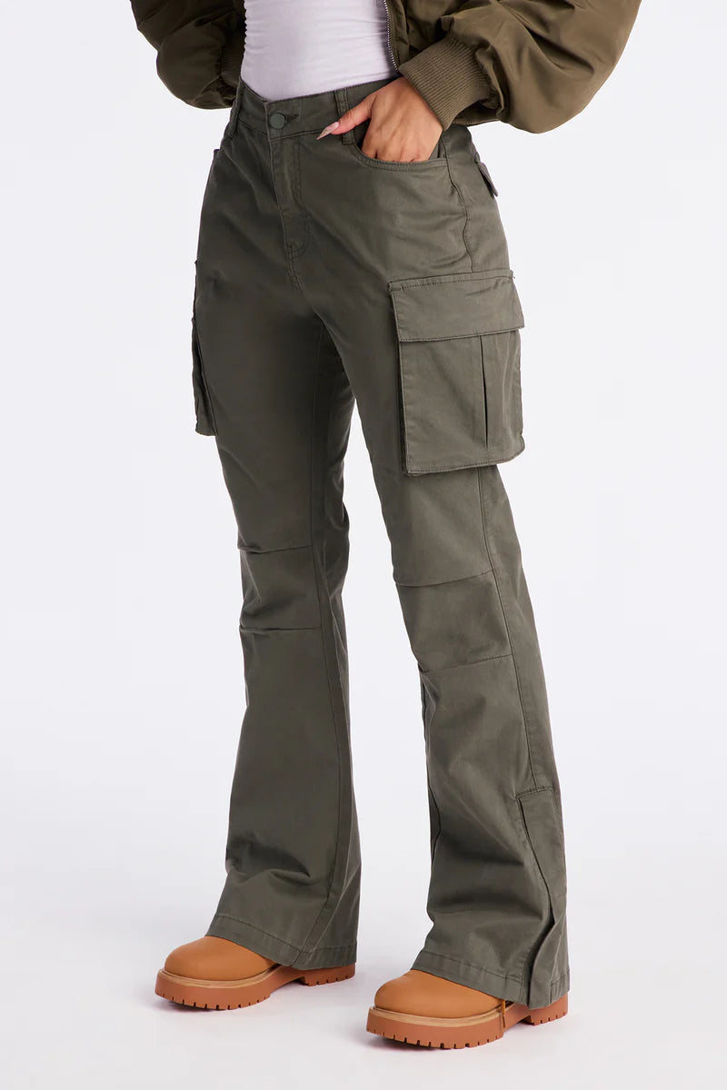 She's a Keeper Cargo Pant - Military Green
