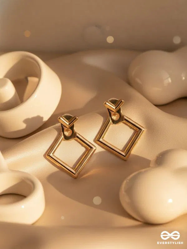 The modern girl’s intriguing artistic ear-jackets